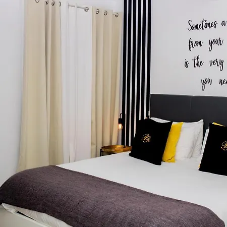Posh Residences Aparthotel Guimaraes