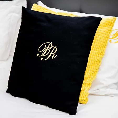 Posh Residences 3* Гимарайнш